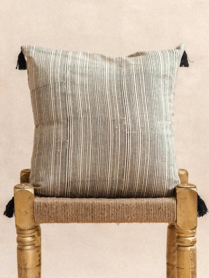 Coussin rayure noir kirane